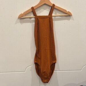 Rust backless body suit